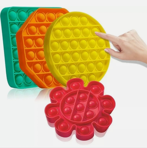 Pop Its 4 Piece NWT - Picture 1 of 7